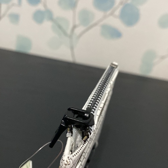 Badgley Mischka Mini Credit Card Holder NWT - Picture 5 of 6